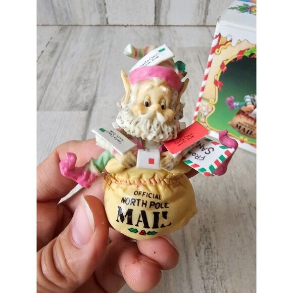 Enesco crinkles Sandi zimnicki North Pole village mail post office vintage rare - Picture 2 of 10